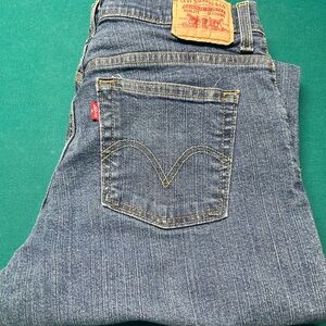 Levi's Ladies 550 Indigo Straight-Leg Jeans with Signature Back Pocket